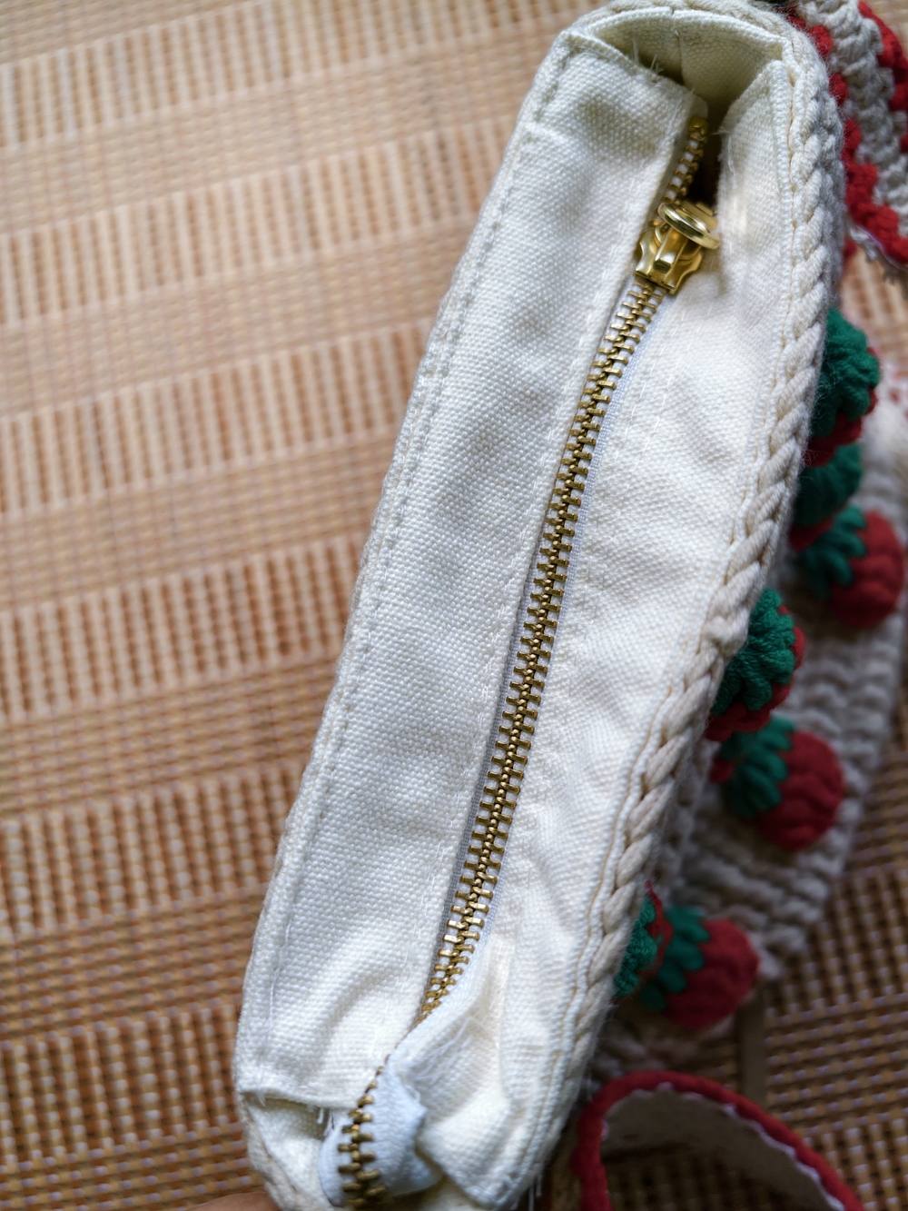 Handmade Cream Crochet Strawberry Crossbody Bag with Red Strap, Boho Tote Bag - Picture 13 of 14